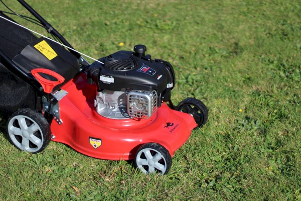 Piranha P18BP Push Behind Lawnmower