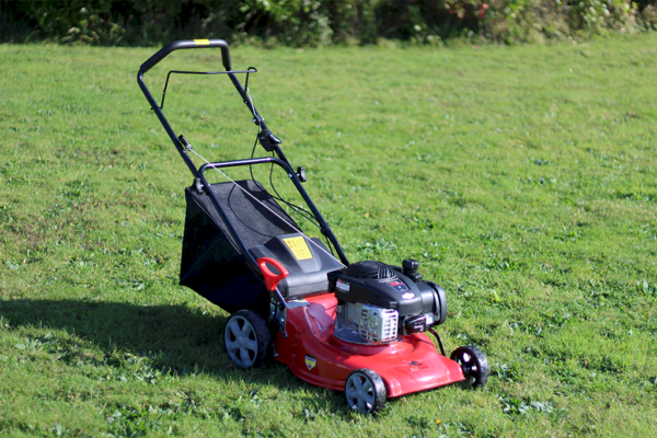 Piranha P18BP Push Behind Lawnmower