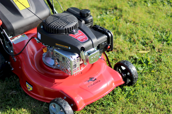 Piranha P18LS Push Behind Lawnmower